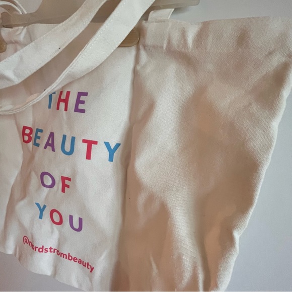 BNWOT NORDSTROM BEAUTY HEAVY DUTY LARGE TOTE BAG - Picture 3 of 4